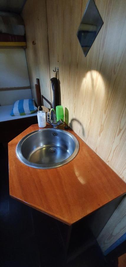 Intersail Hostel - Avontuur อัมสเตอร์ดัม ภายนอก รูปภาพ