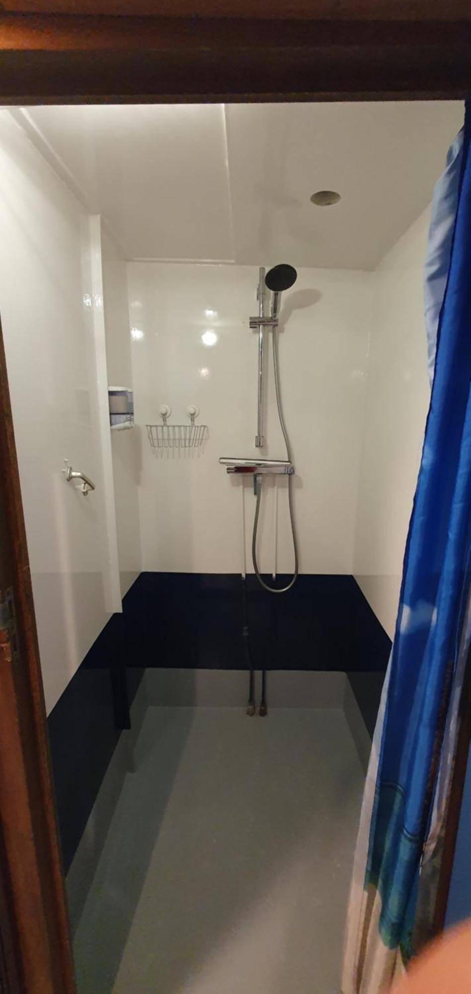 Intersail Hostel - Avontuur อัมสเตอร์ดัม ภายนอก รูปภาพ