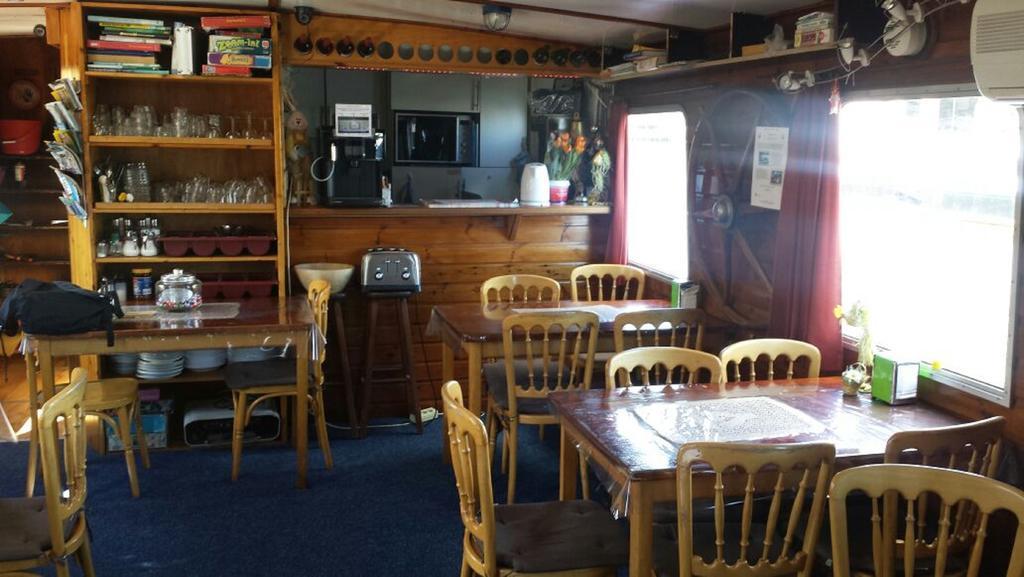 Intersail Hostel - Avontuur อัมสเตอร์ดัม ภายนอก รูปภาพ