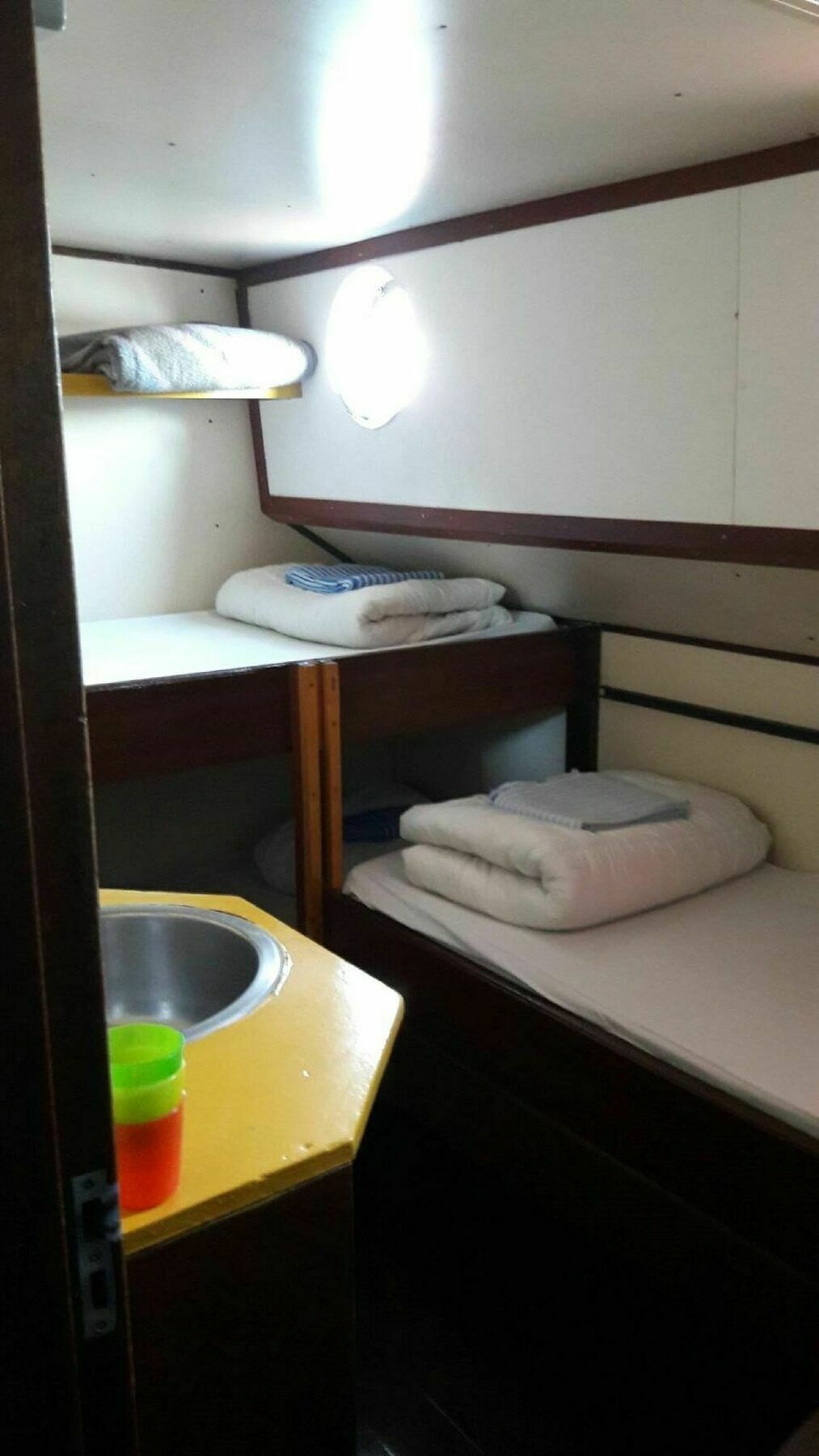 Intersail Hostel - Avontuur อัมสเตอร์ดัม ภายนอก รูปภาพ
